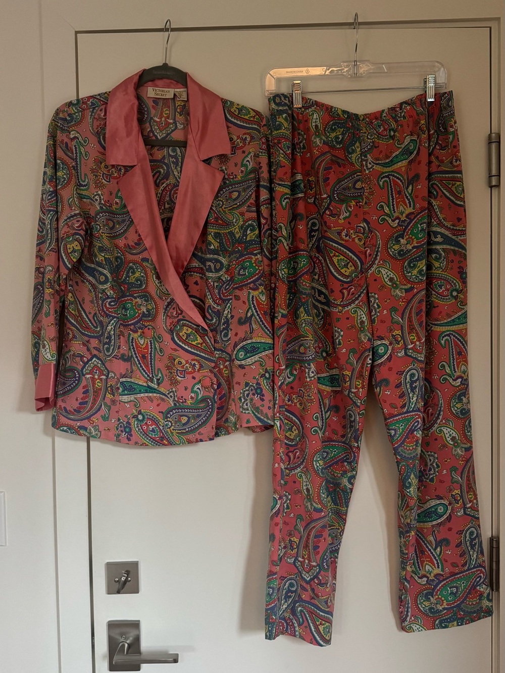 Vintage Victoria's Secret Pink Paisley Straight-Leg Pantsuit/ pj set  small